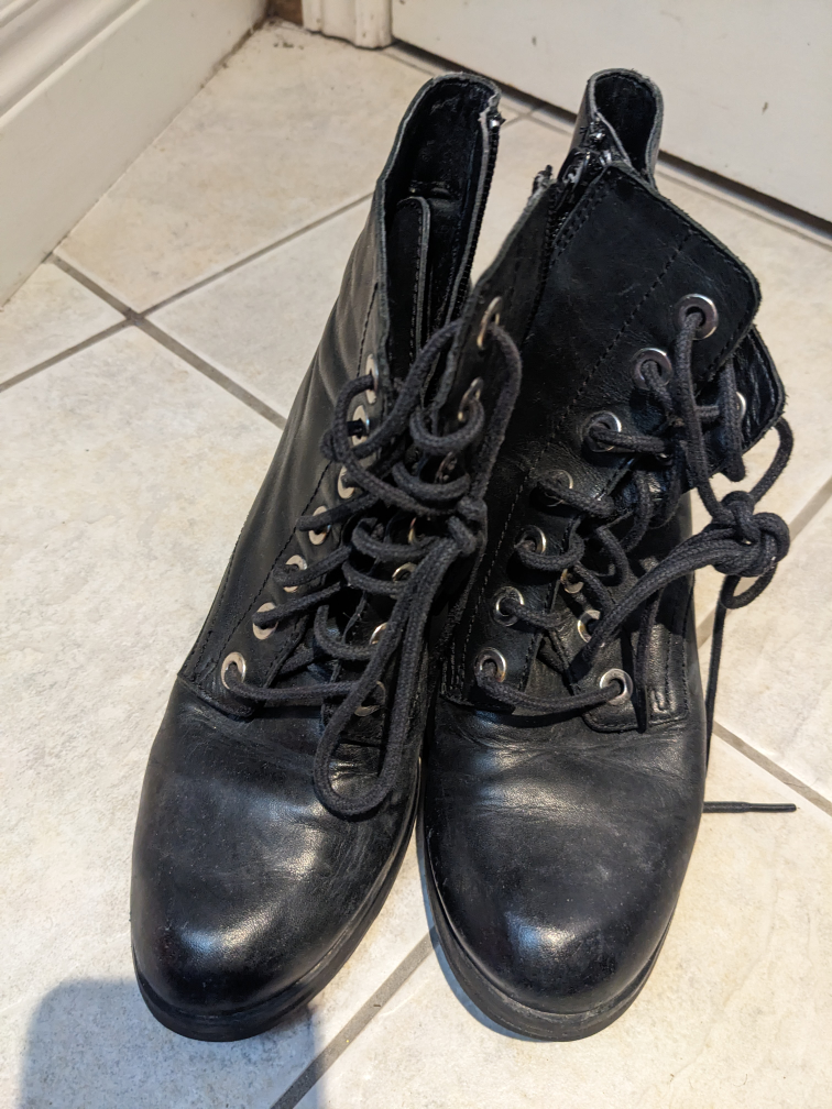 boots thumbnail