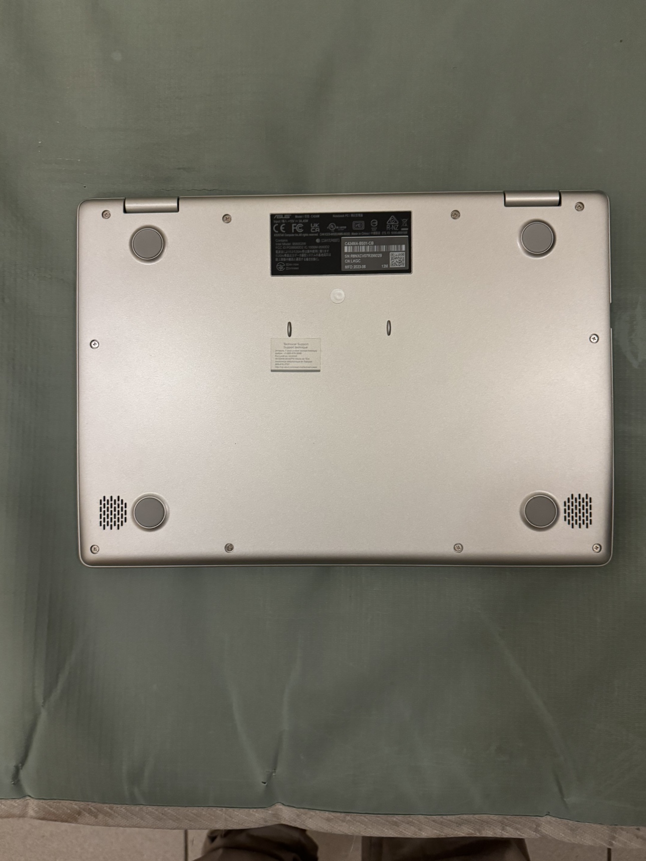 Asus 14” Chromebook 64GB - photo 3