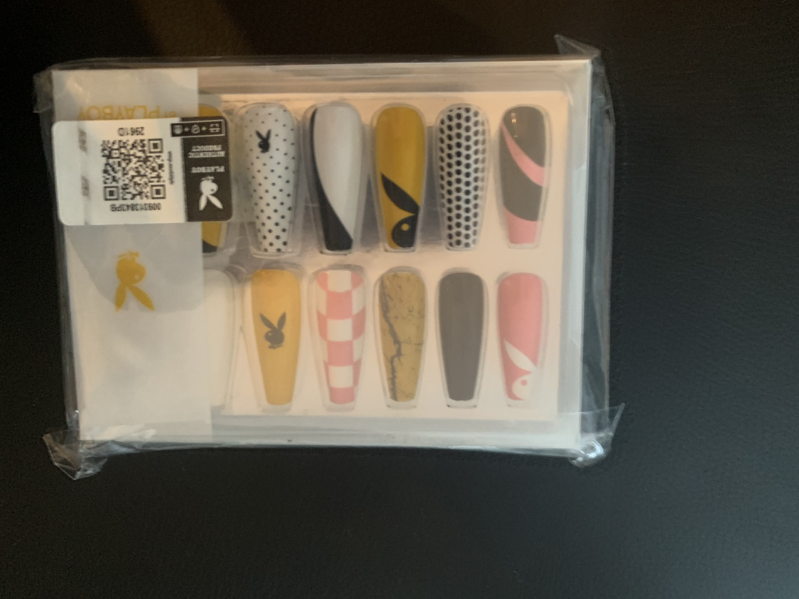 Artificial Nails thumbnail