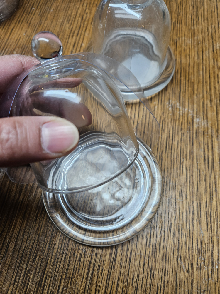 2 miniature glass dessert servers with covers - photo 2