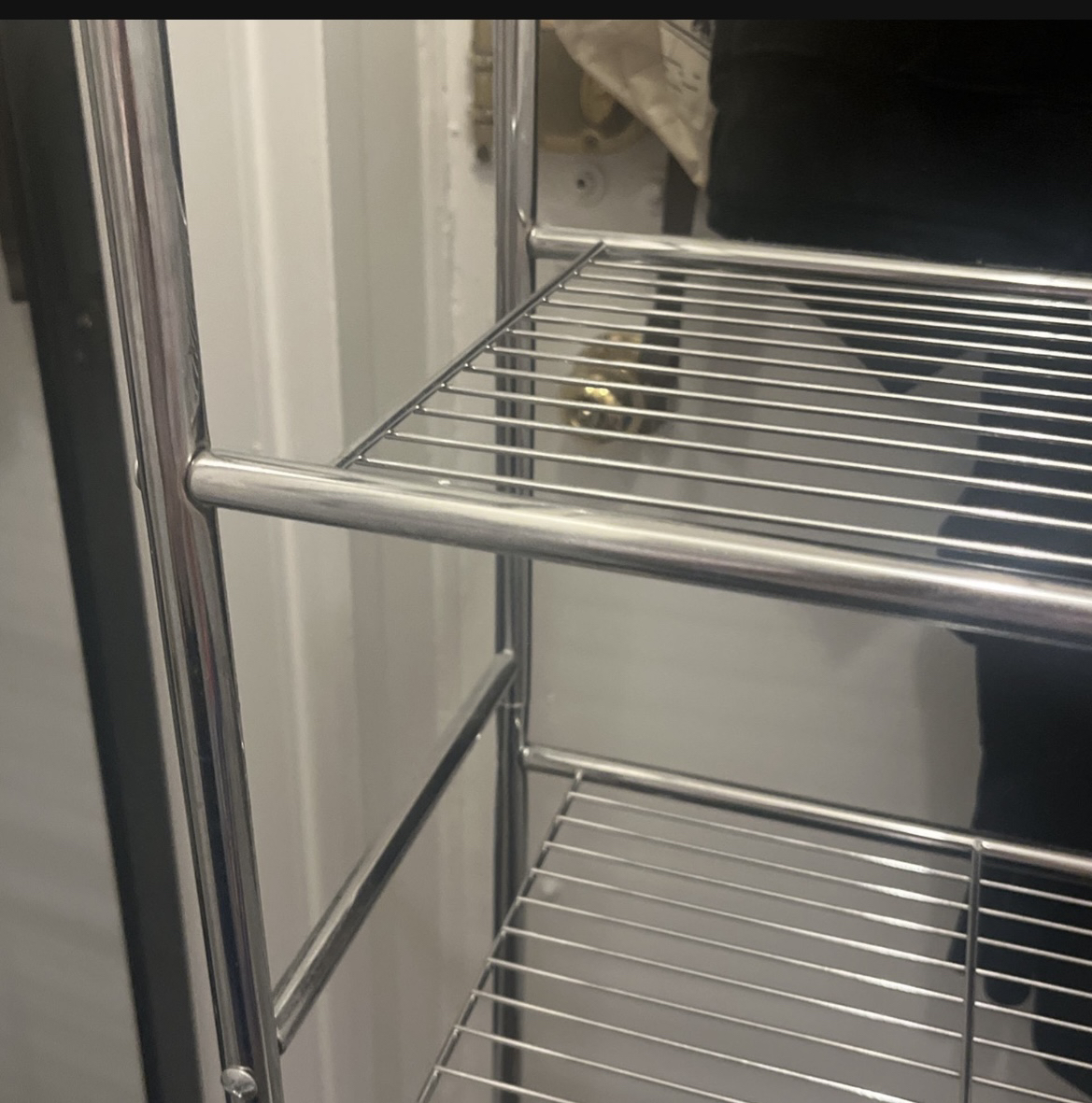 Bathroom storage - photo 3