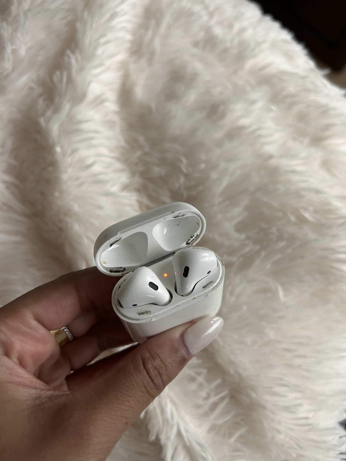 AirPods - photo 2