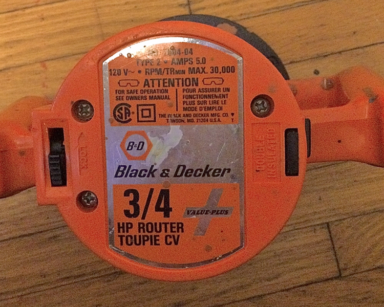 Black and Decker Routor 3/4 power tool, Works Good - photo 4
