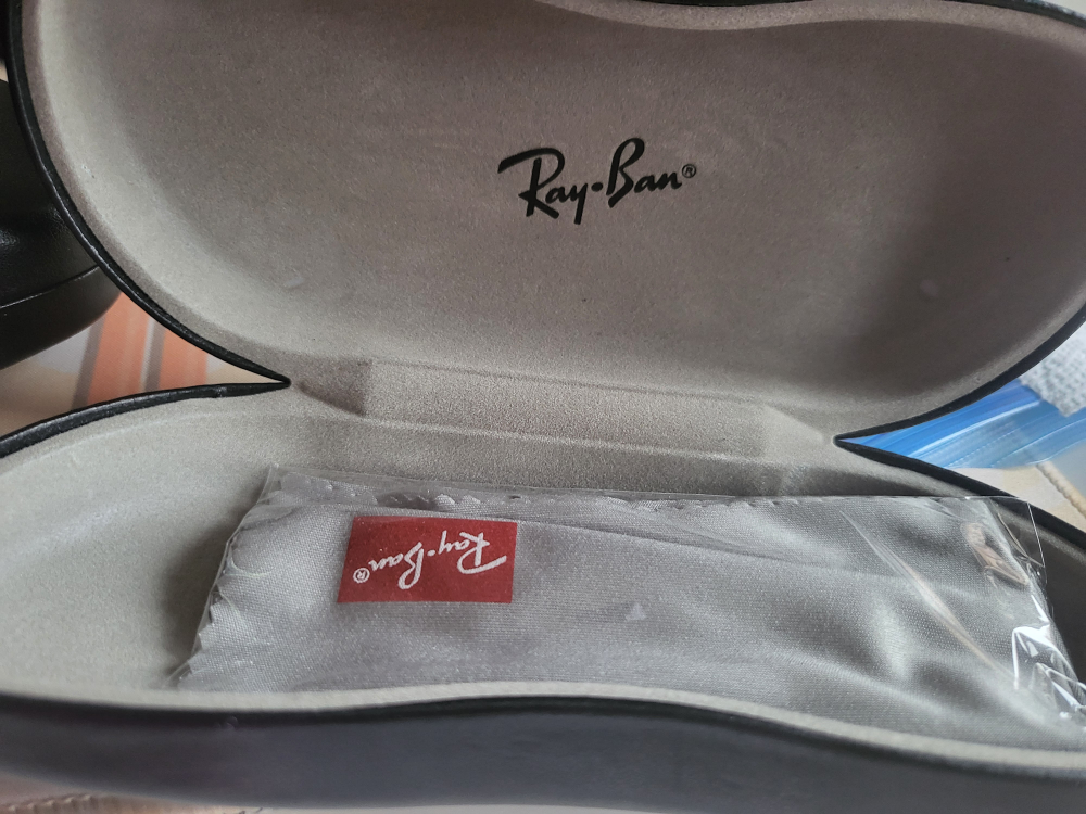 Ray Ban Hard Case - photo 3