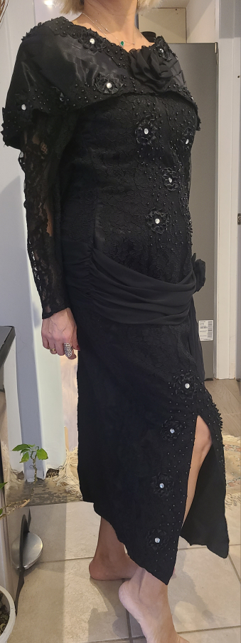 new year gift black dress New Years BINGO 🎯 image indicator(2)
