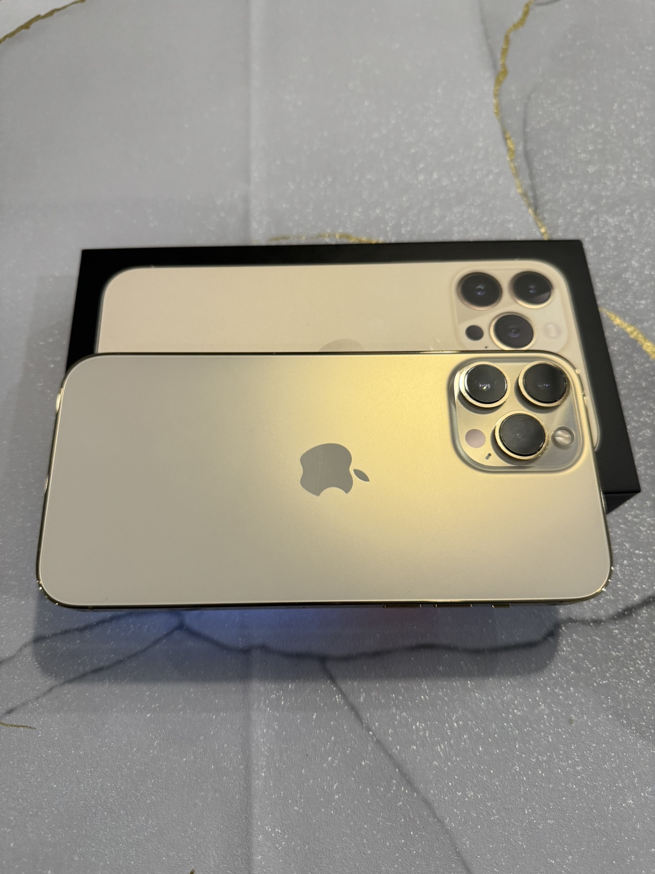 iPhone 13 Pro Max, 128 GB, Gold, Mint Condition, Unlocked - photo 4