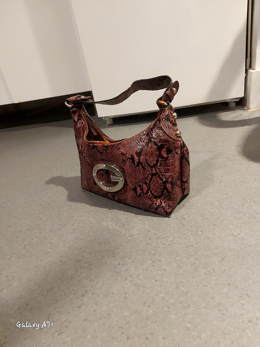 GUESS PURSE/HAND BAG image indicator(2)