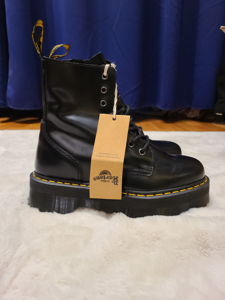 Dr.Martens Jadon Platform Boots Womens Size 9 thumbnail