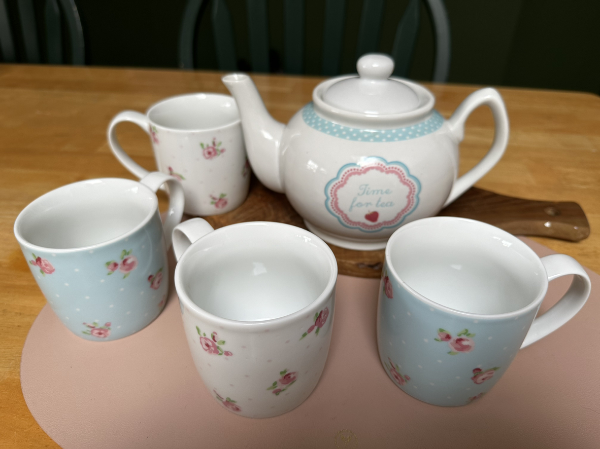 English Tea Mug Set & Teapot - photo 3