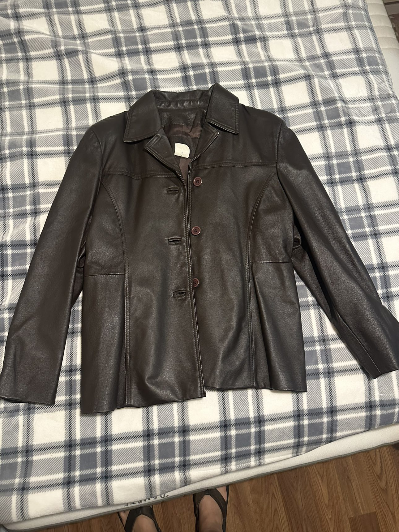 Leather Jacket for Ladies 🥕