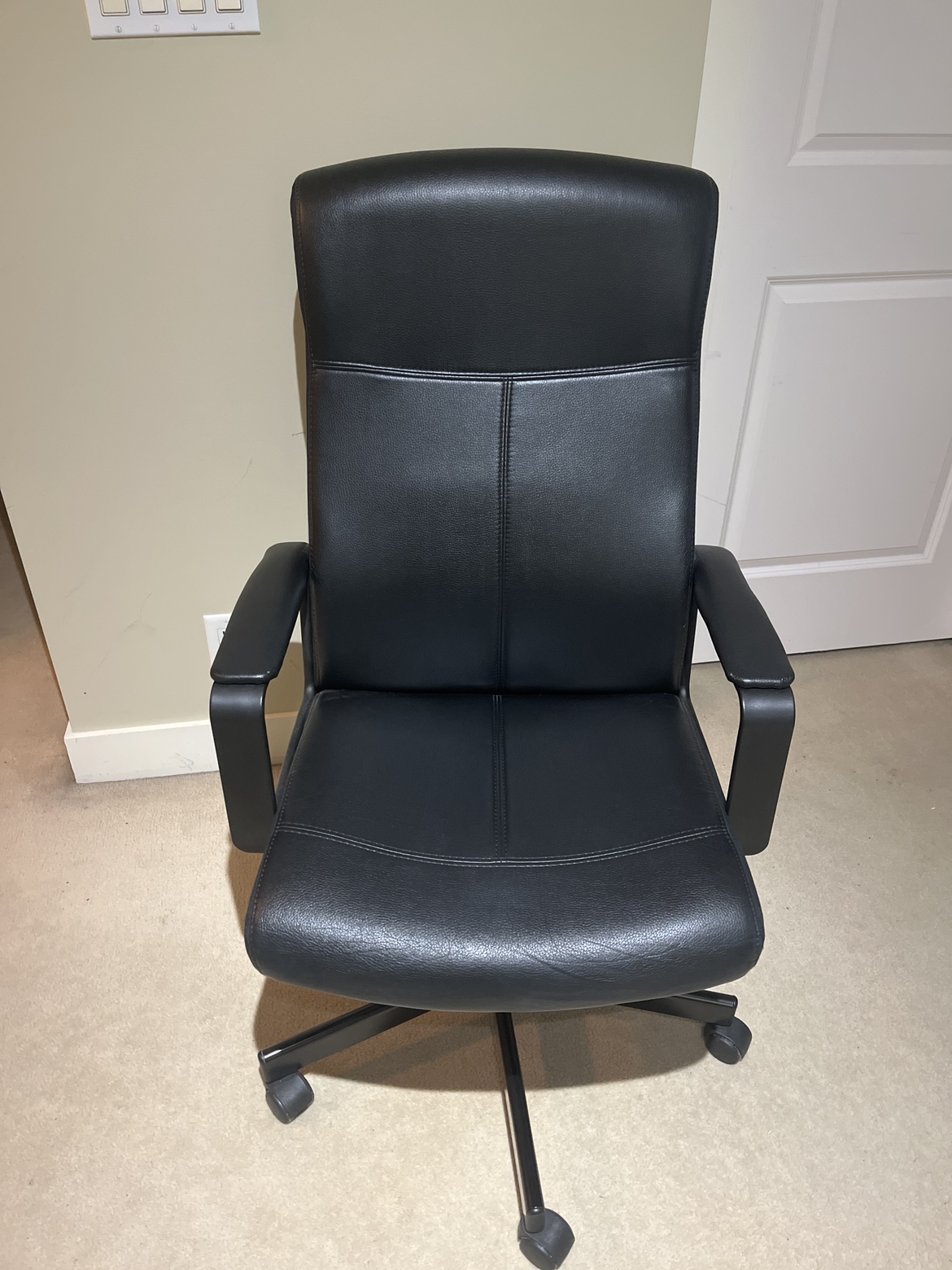 Computer chair