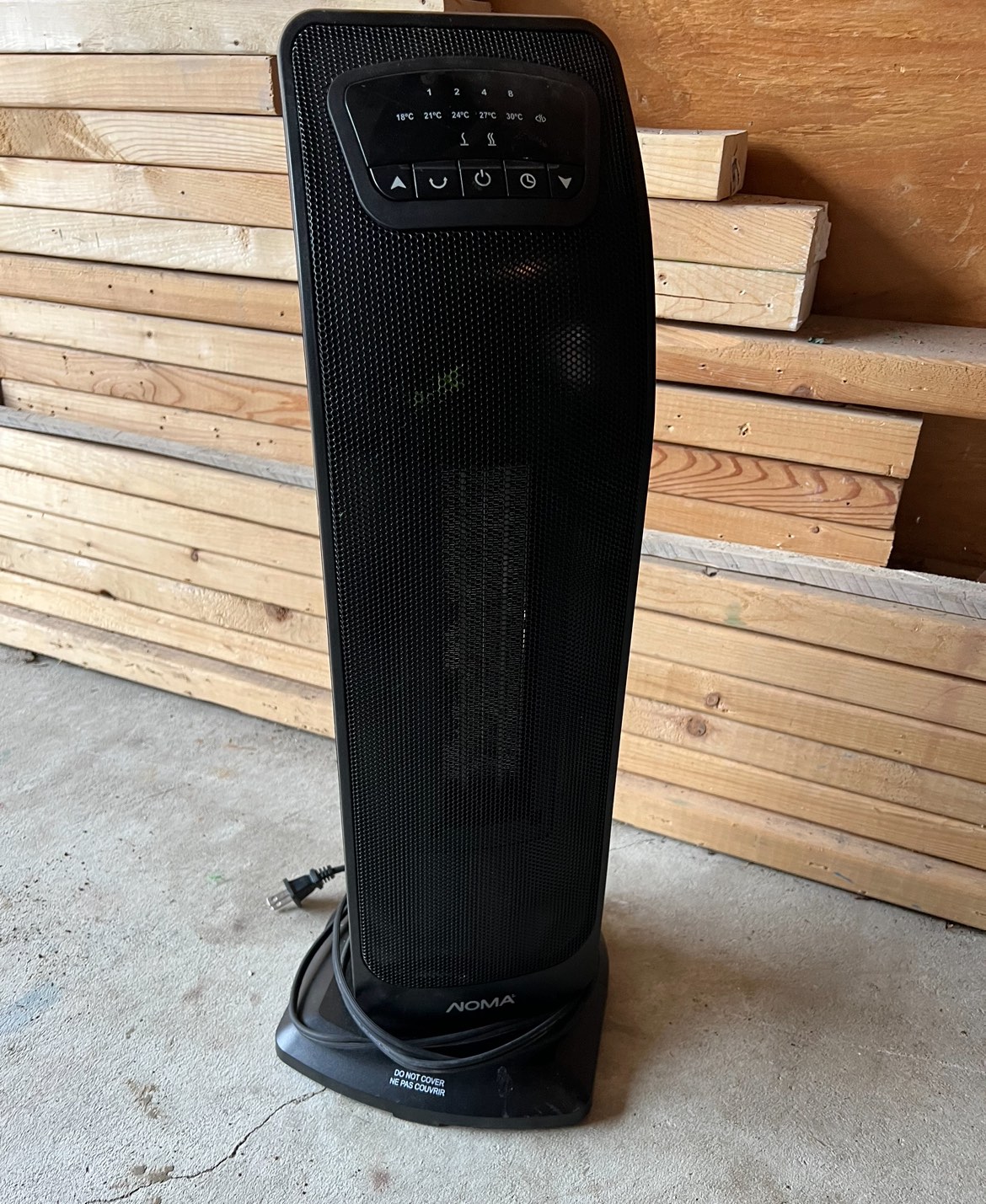 Noma ceramic space heater thumbnail