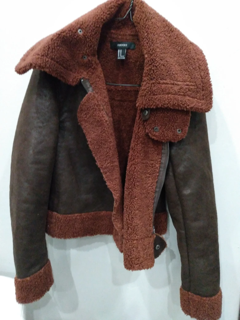 Forever 21 buttery soft faux fur Jacket - photo 2