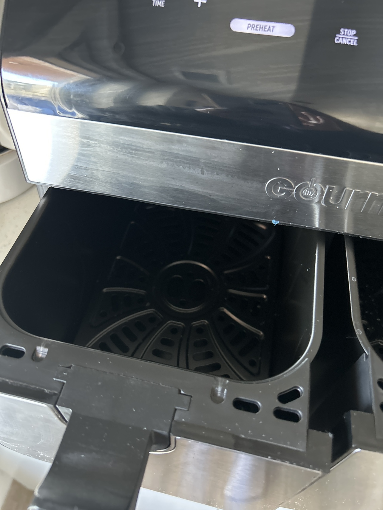 Gourmia Air Fryer - photo 3