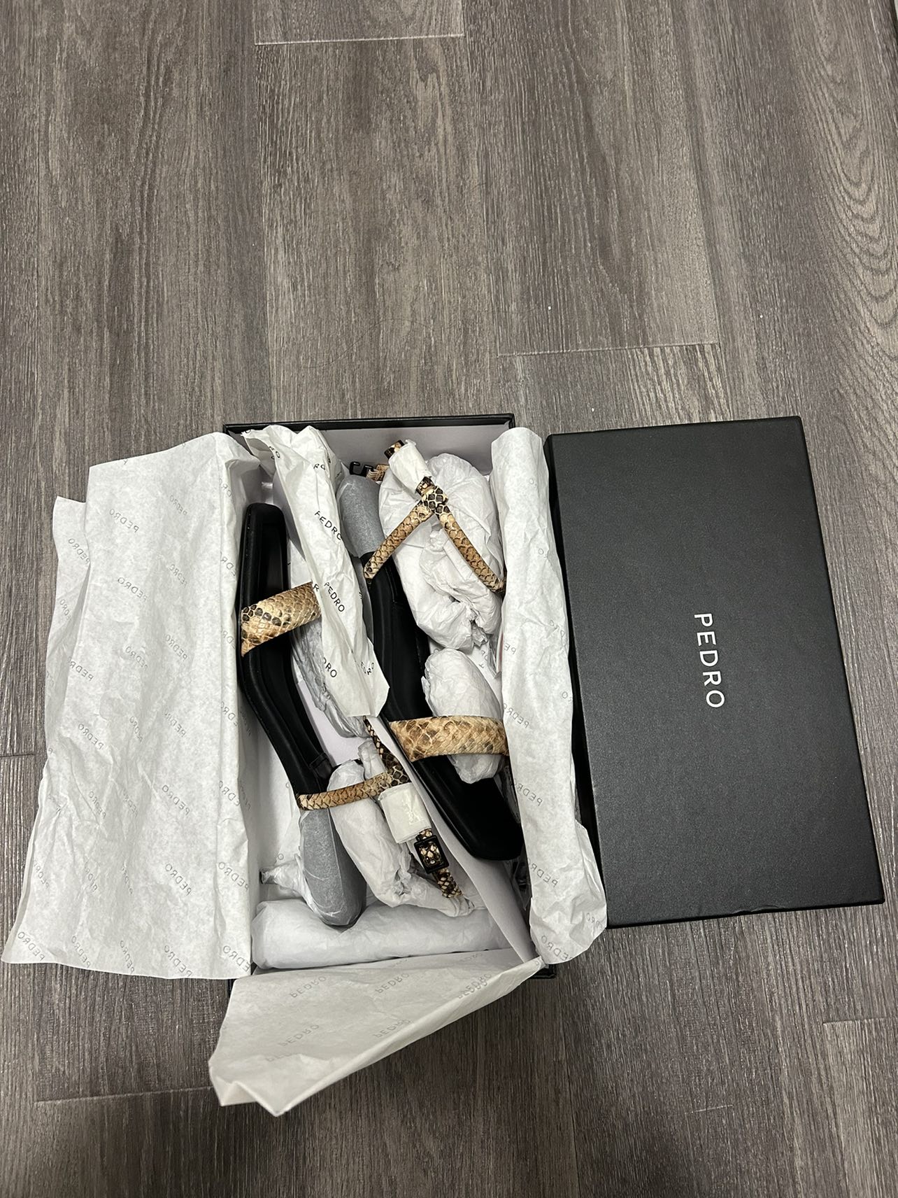 Moving sales: Pedro sandals - Size 37 -Brand new - photo 4
