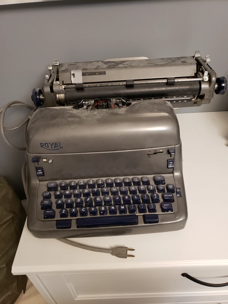 Vintage Royal electric typewriter thumbnail
