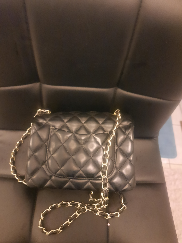 crossbody purse image indicator(2)