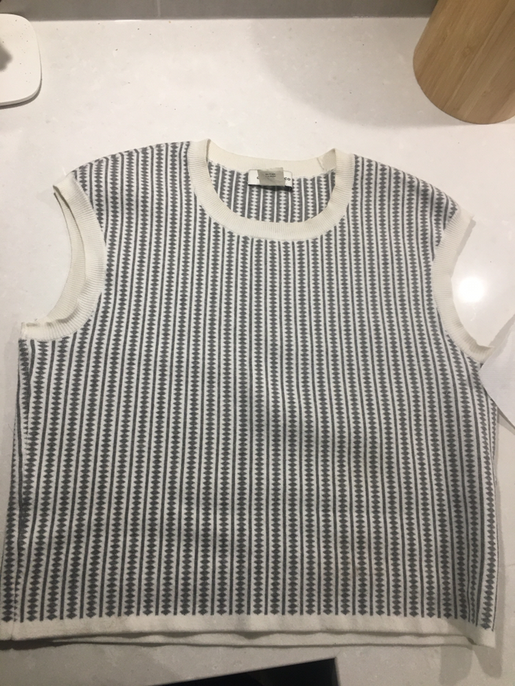CLUB MONACO cute sweater vest thumbnail