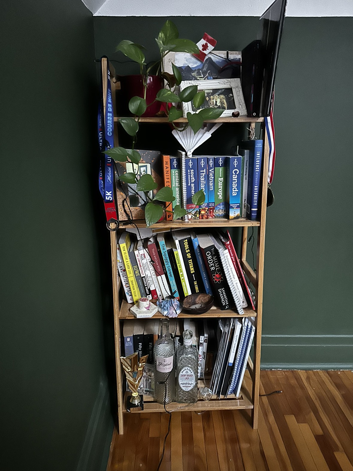 4-Tier Bamboo Bookt Shelf - photo 3