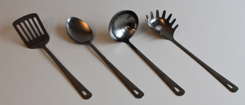 Grunka large kitchen utensil set thumbnail