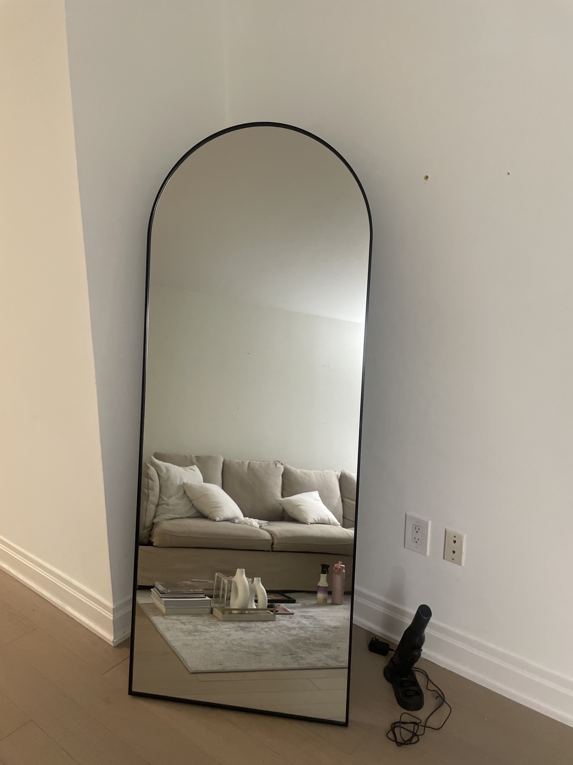 AESTHETIC ARCH FLOOR MIRROR
