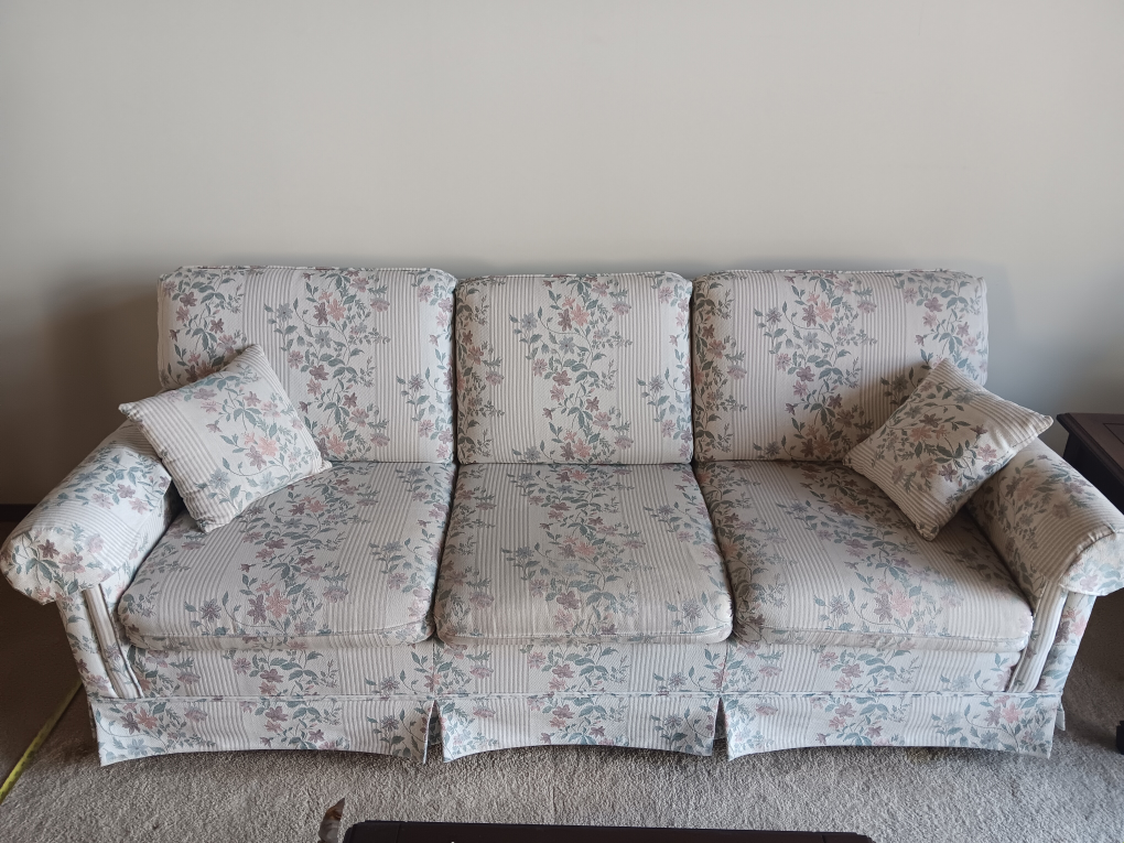 #freecycle, matching couch & chair