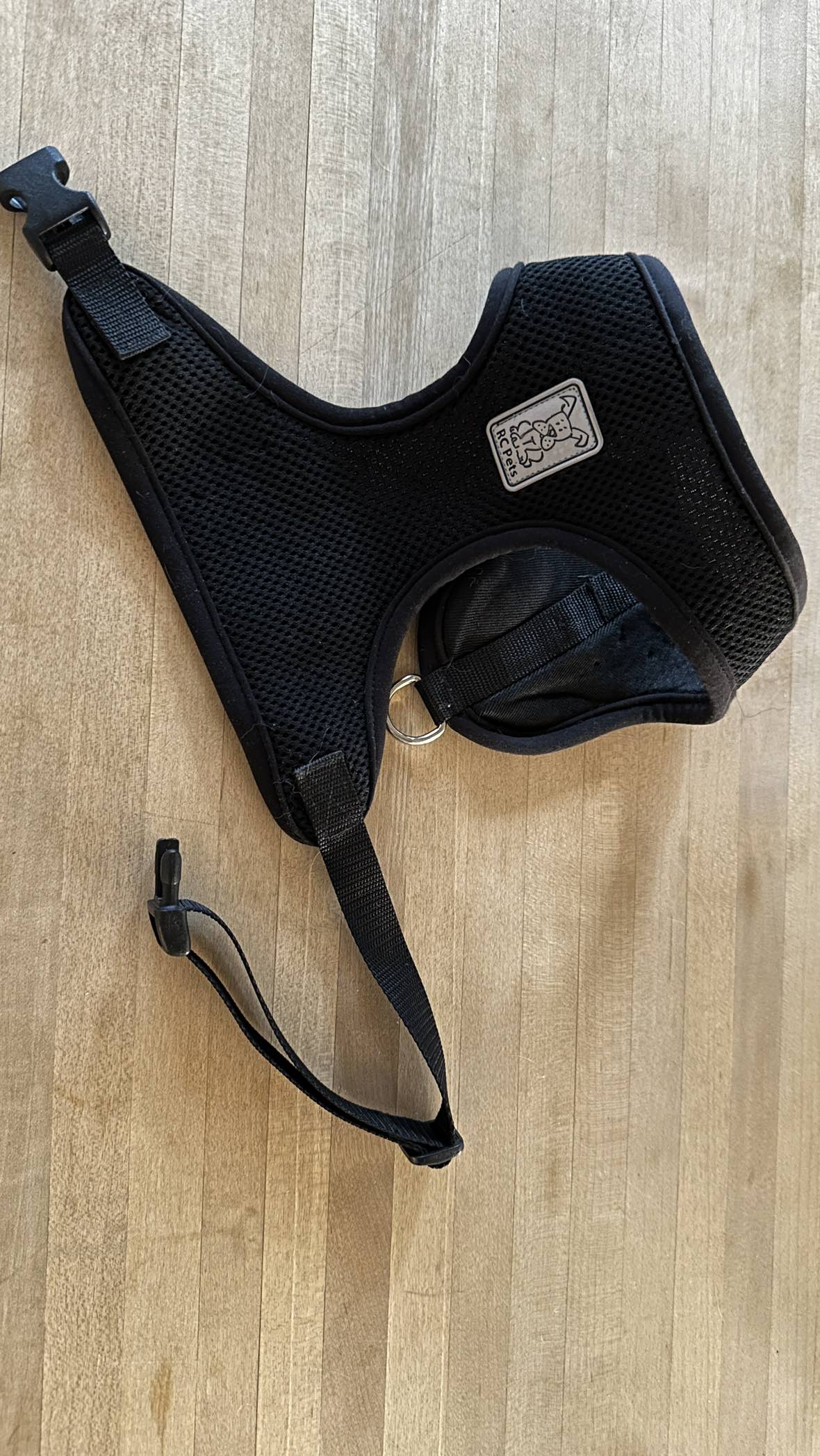 Free - Dog Harness (size small) - photo 2