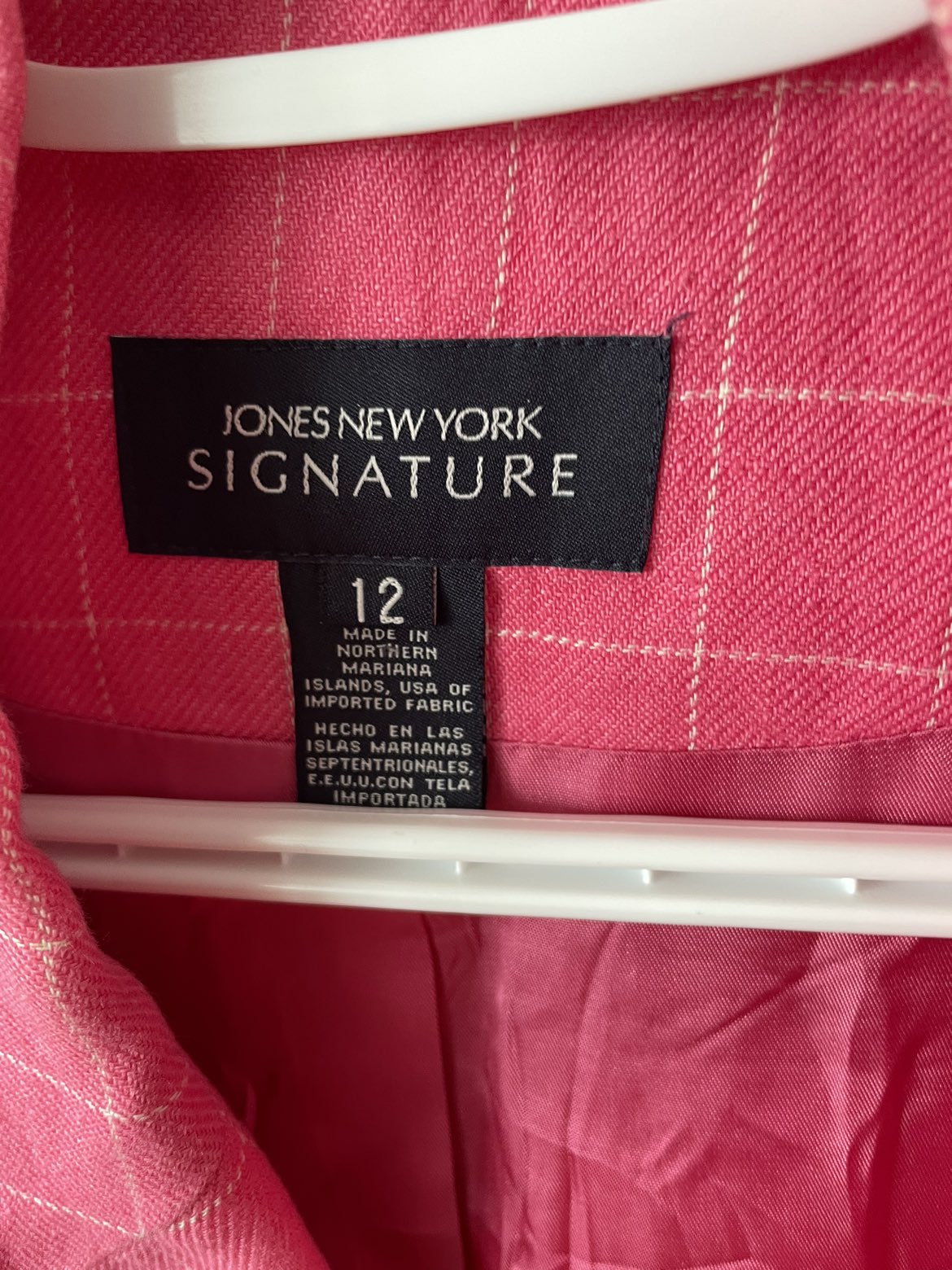 Women’s blazer image indicator(2)