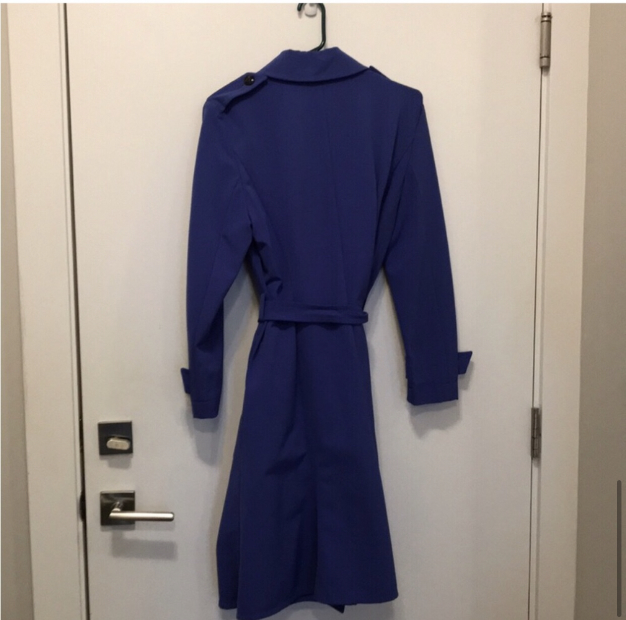 Escada light purple trench coat image indicator(4)