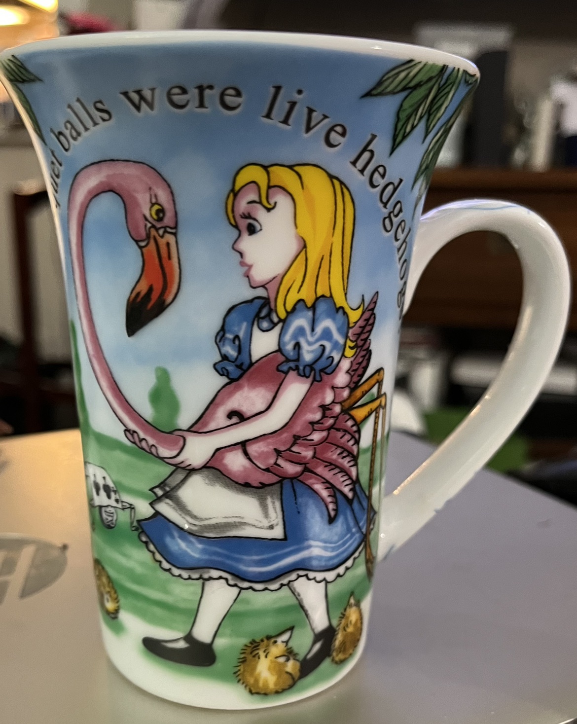 Alice in Wonderland Mug image indicator(7)