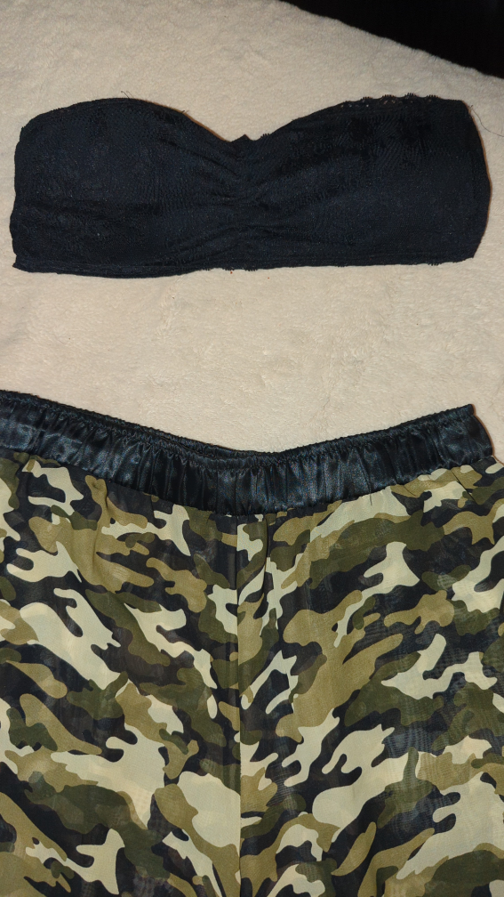 army pants & bra top - photo 2