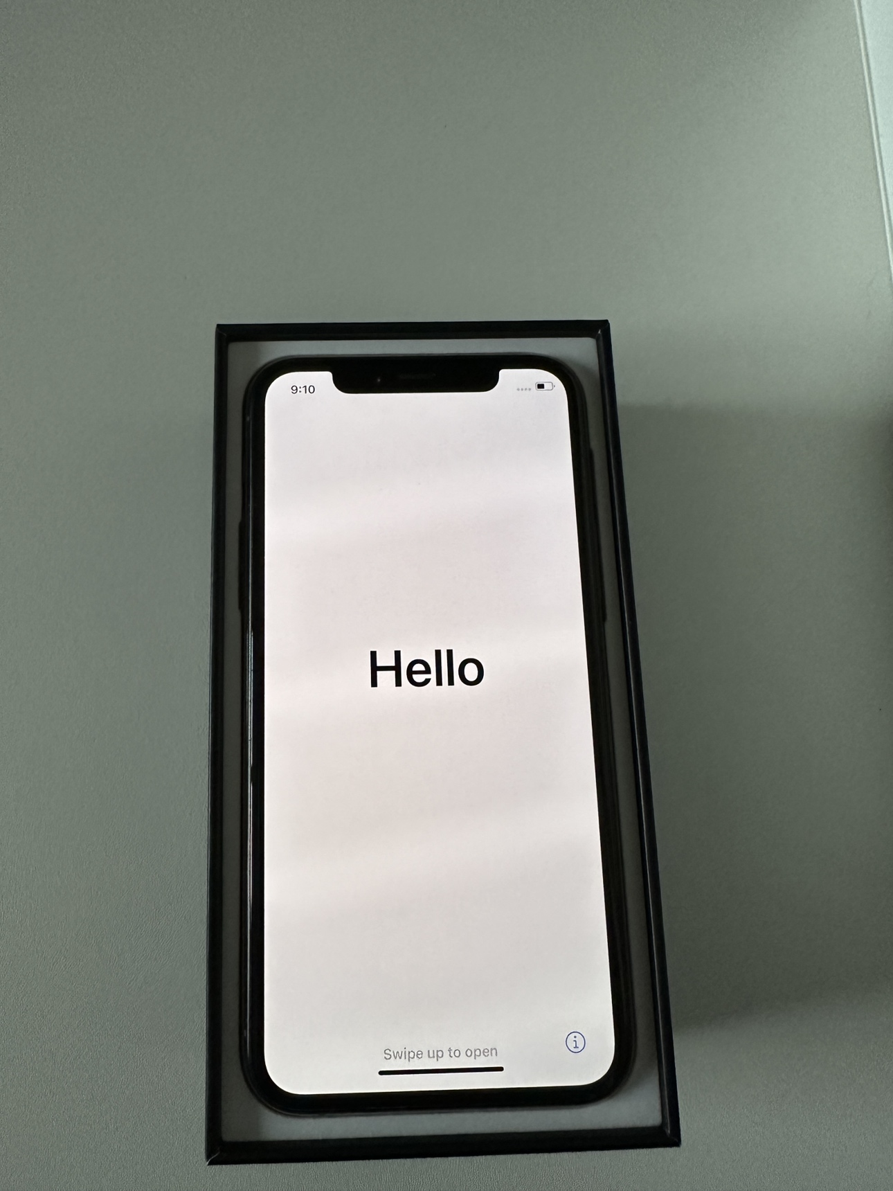iPhone 11 Pro, Gold (64GB) Unlocked ; 91% Battery Health