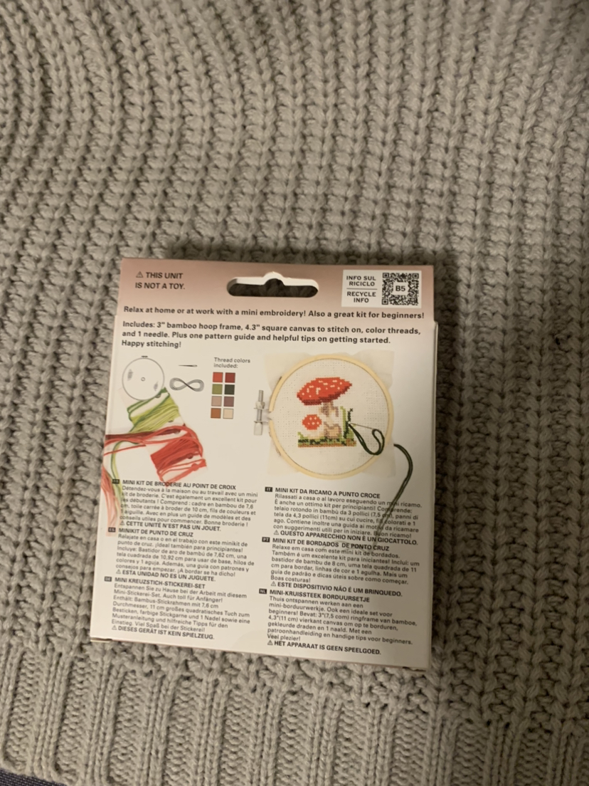Unopened mini mushroom cross-stitch embroidery kit image indicator(2)