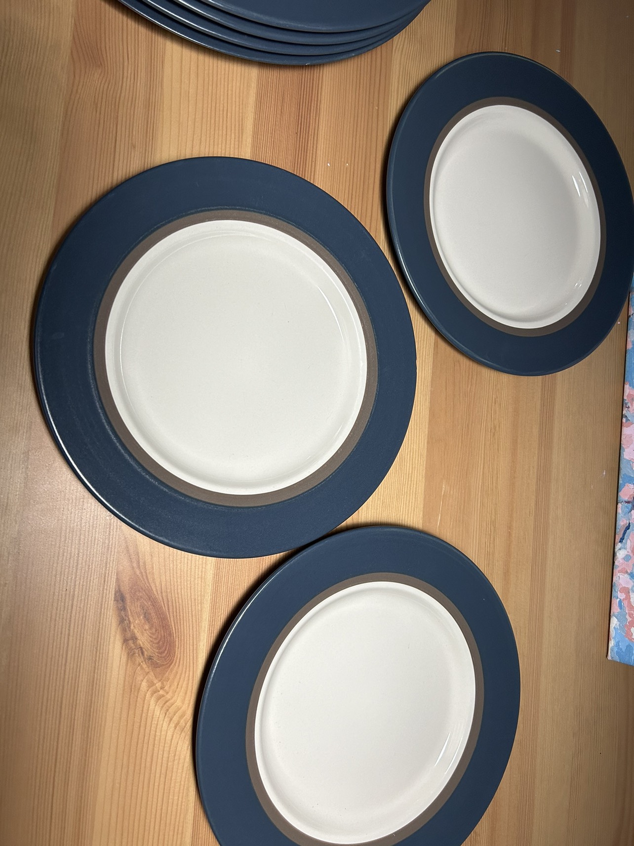 Moving sales: whole set of plates, bowls and cups - photo 4