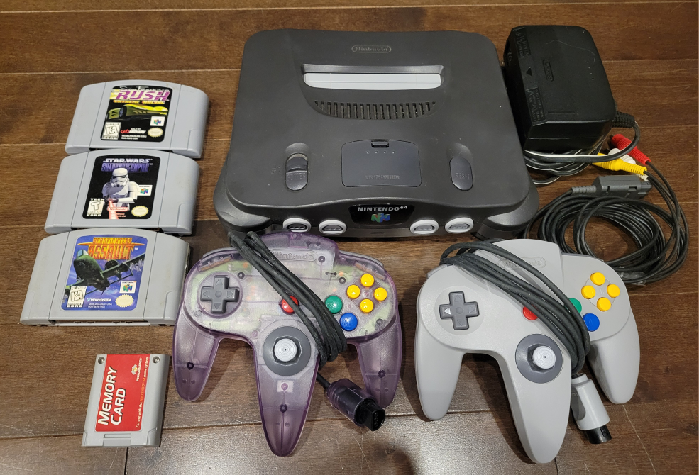 Nintendo 64 with 3 games thumbnail