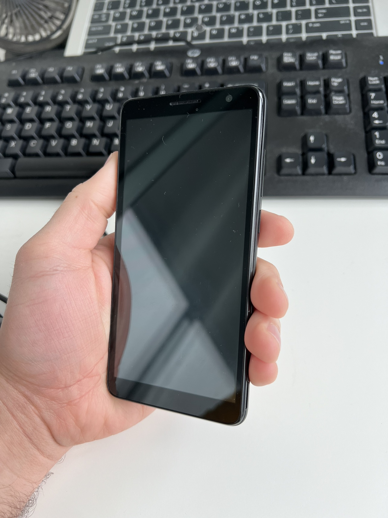 TCL 303 Phone w/ Charger - photo 2