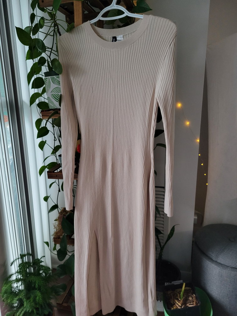H&M Rib knit dress..Never worn - photo 2