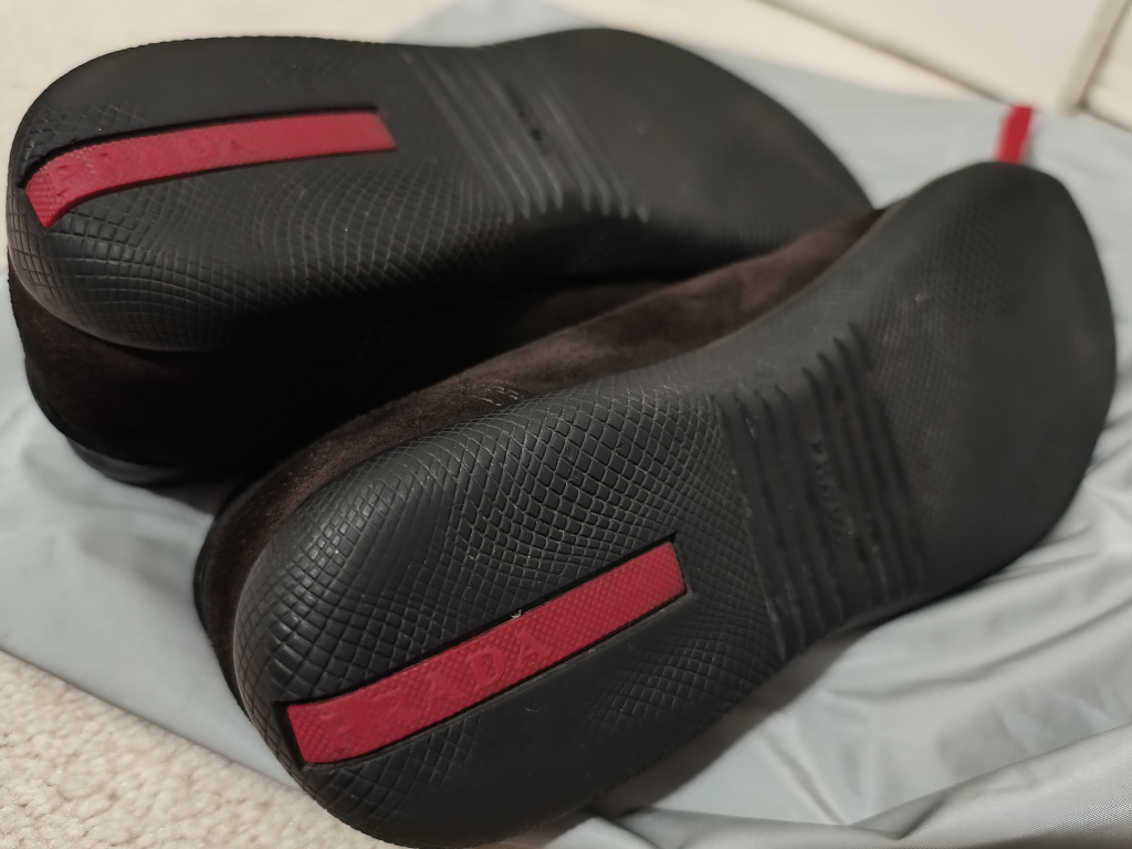 Prada Sneaker image indicator(6)