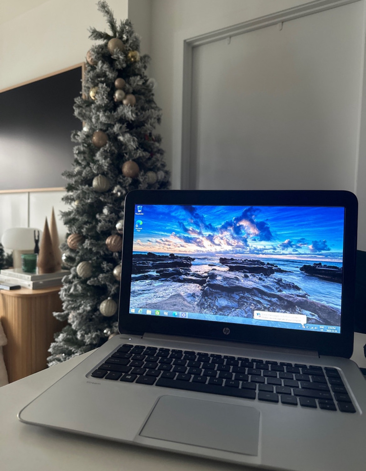 HP STREAM 14 LAPTOP