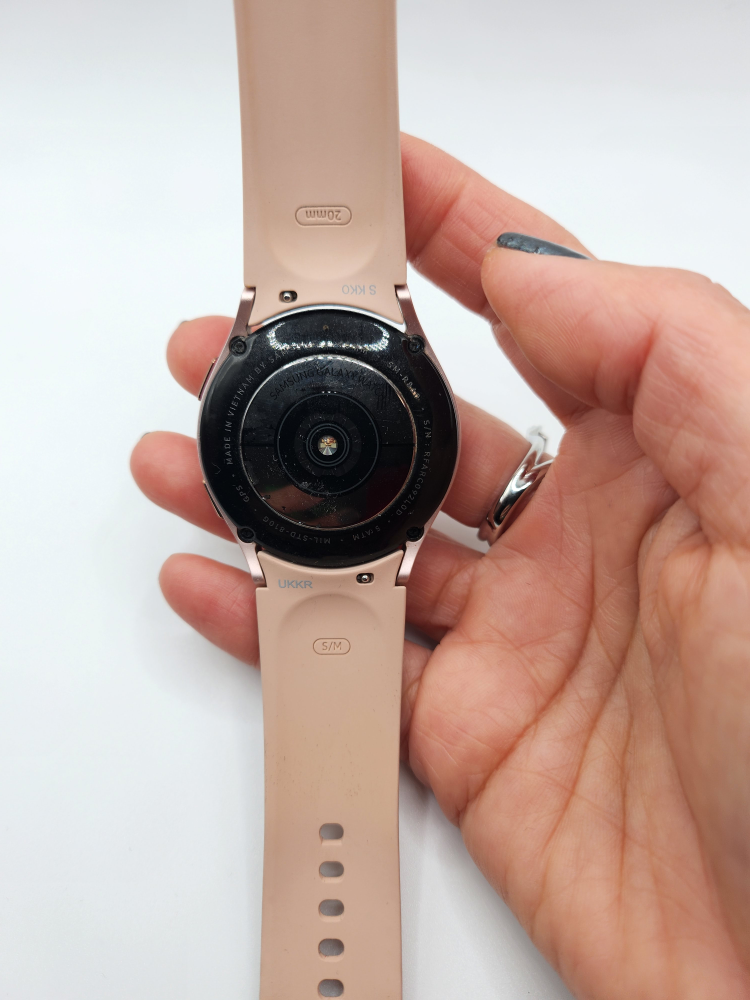 samsung galaxy watch 4 - photo 2
