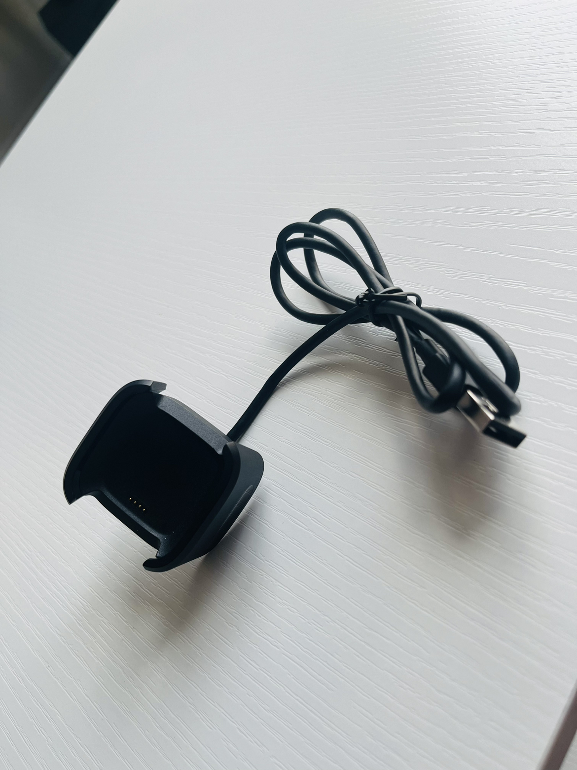 Fitbit Versa Lite White/Silver Aluminu - photo 3