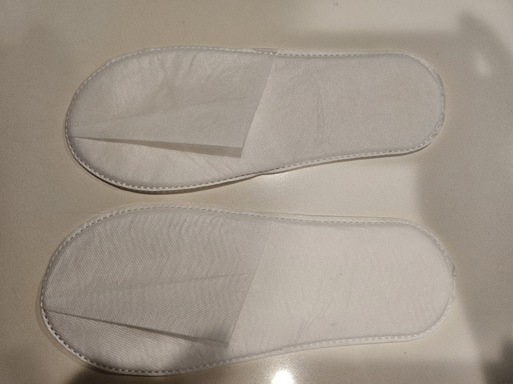 11 Pairs Disposable Spa Slippers image indicator(3)