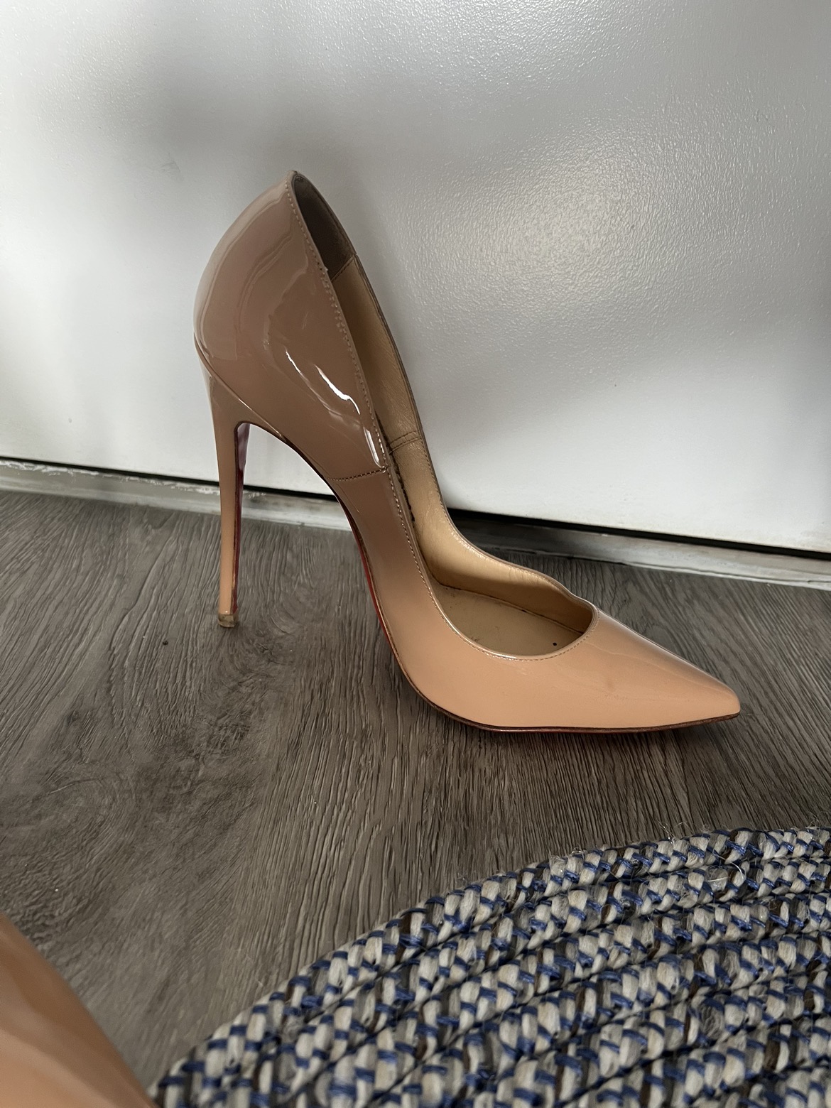 So Kate Christian Louboutin - photo 4