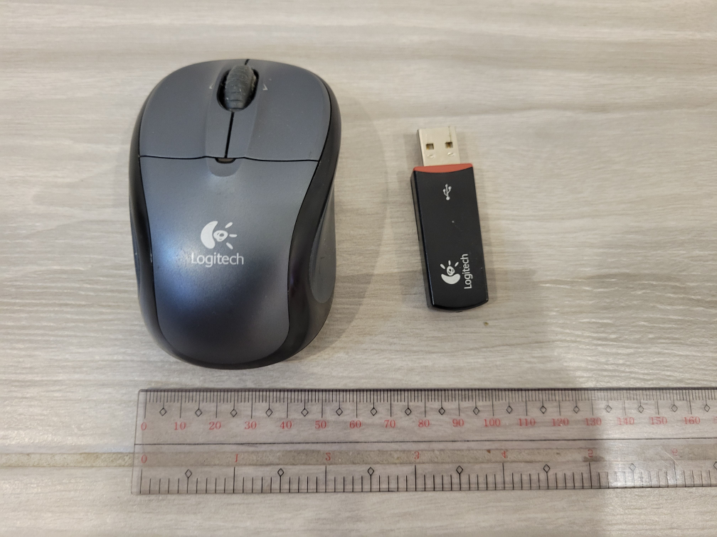 Logitech Wireless Mouse (Mini Small Size) Battery Not Included