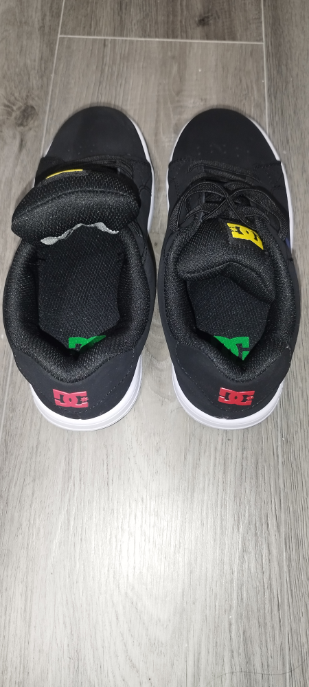 DC shoes for boys original brand new size 3 - photo 2