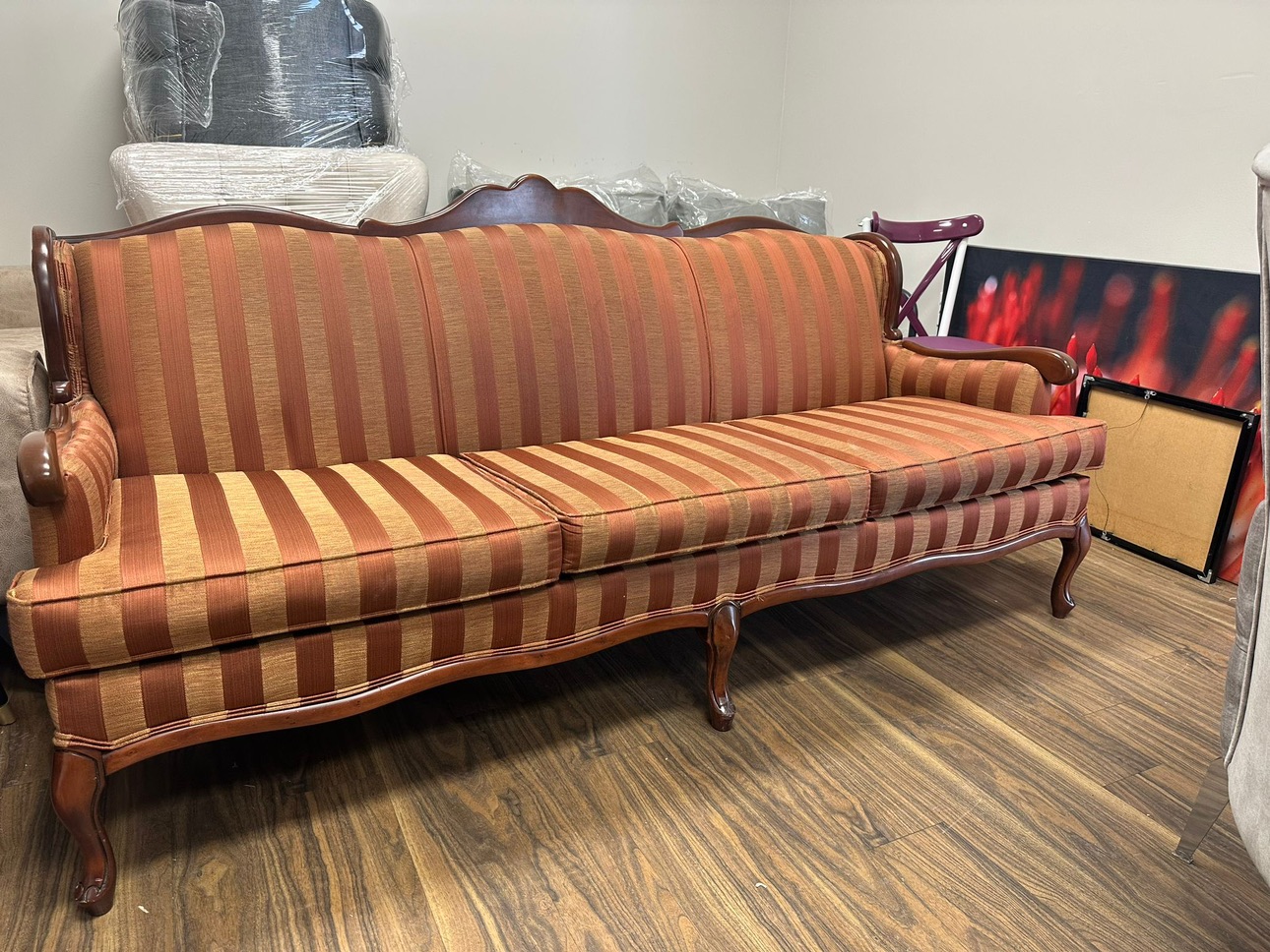 Sofa - photo 2