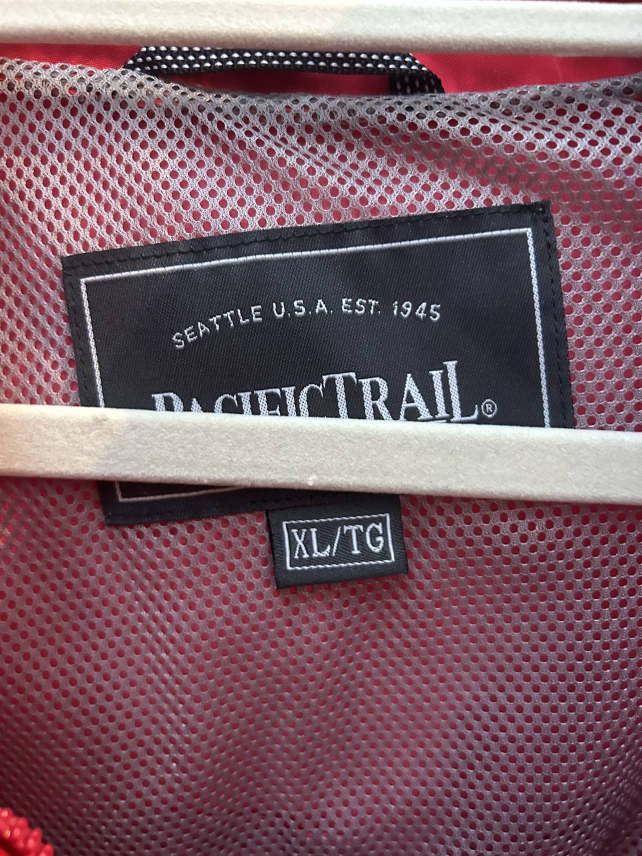 Pacific Trail windbreaker jacket. Size XL image indicator(6)