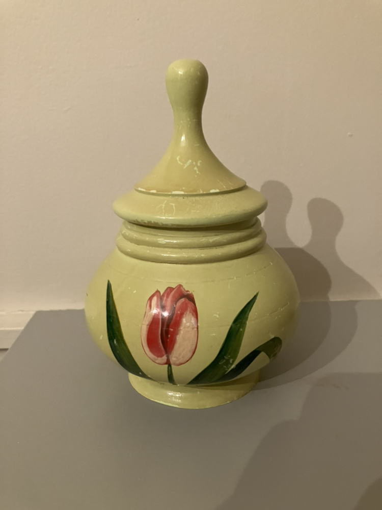 WOODEN STORAGE DECOR - FREE 🥕