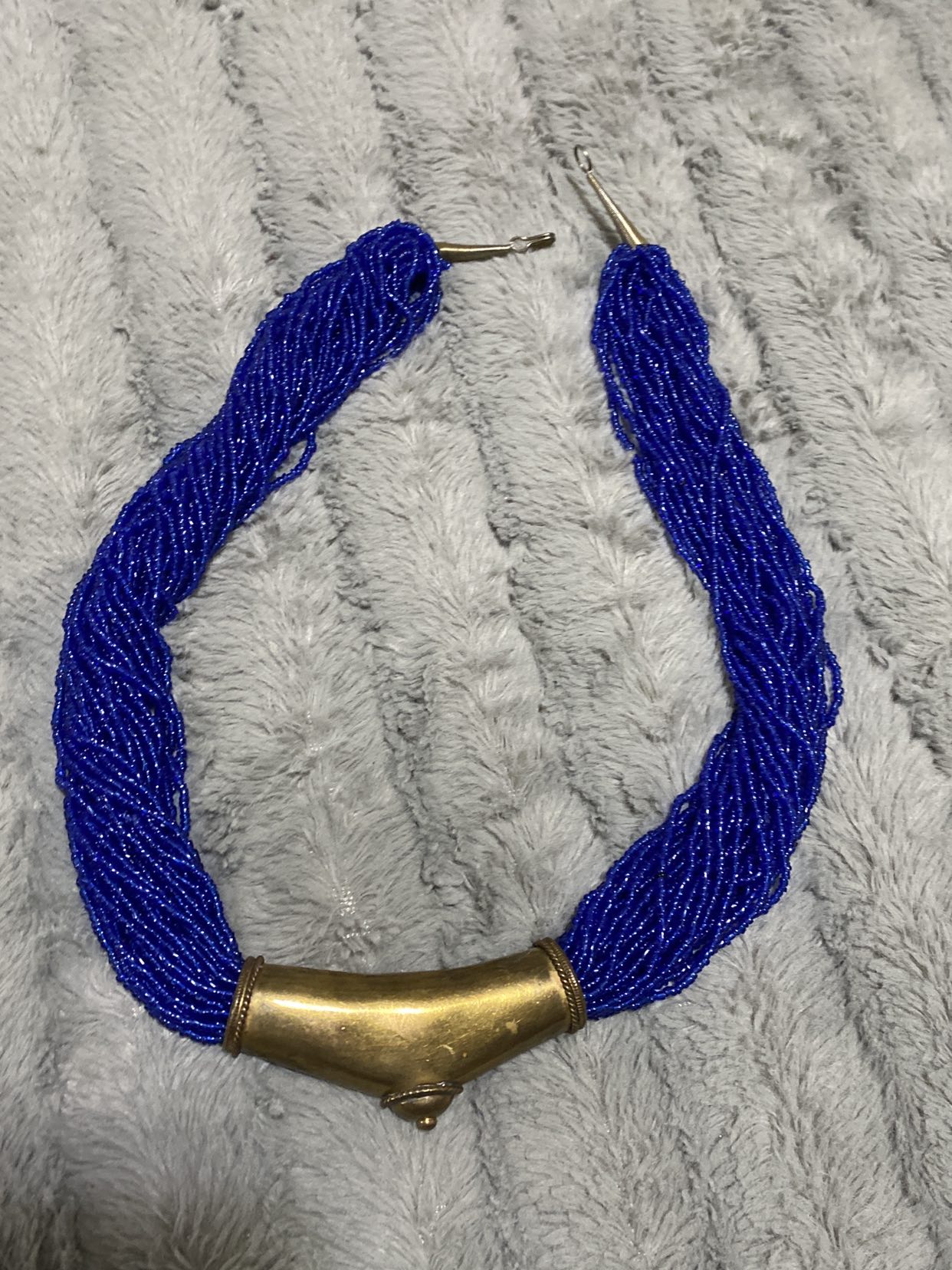 Vintage Beaded Neacklace thumbnail