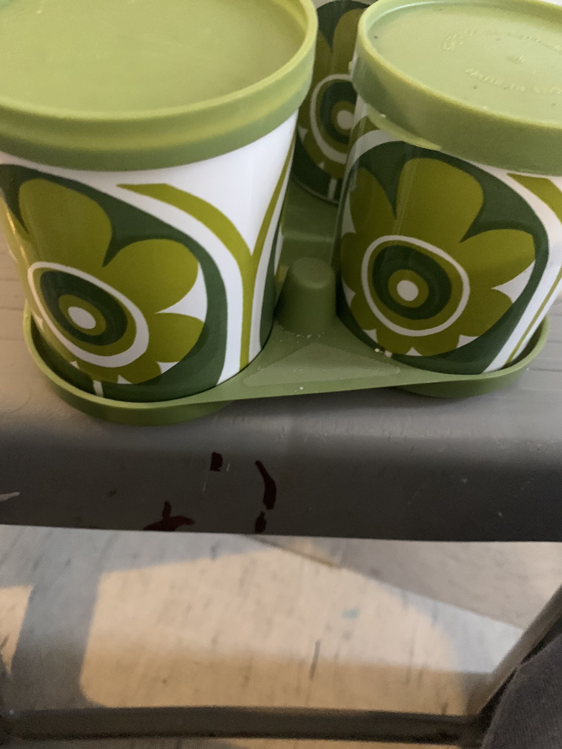 1970s travel mugs with tray. - photo 3